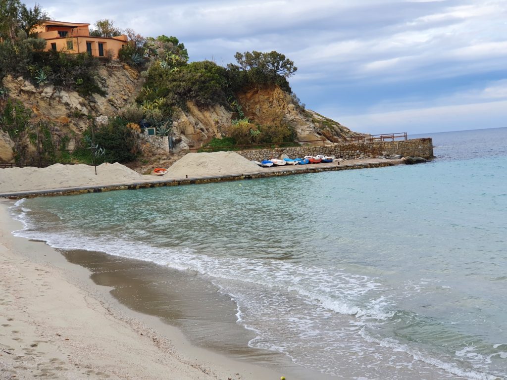 Elba FeWo Bucht von Marina die Campo mit Sandstrand